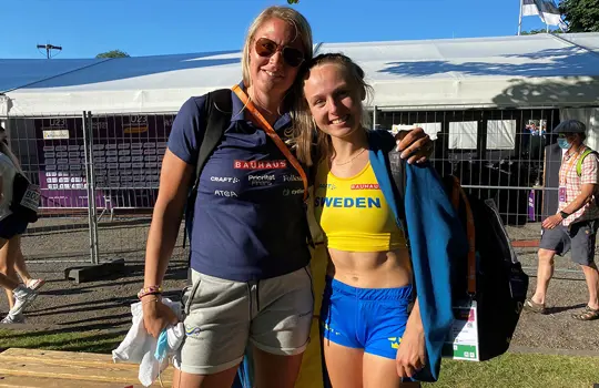 Lisa Hannula Virving tillsammans med Lisa Gunnarsson under U23-EM i Tallinn.