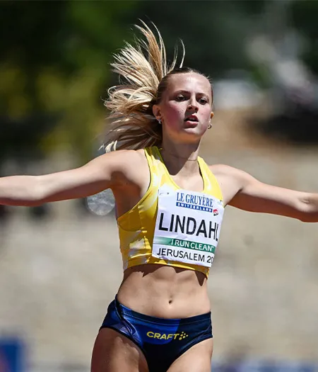 Nora Lindahl23
