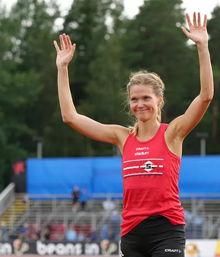 Linn Soderholm25
