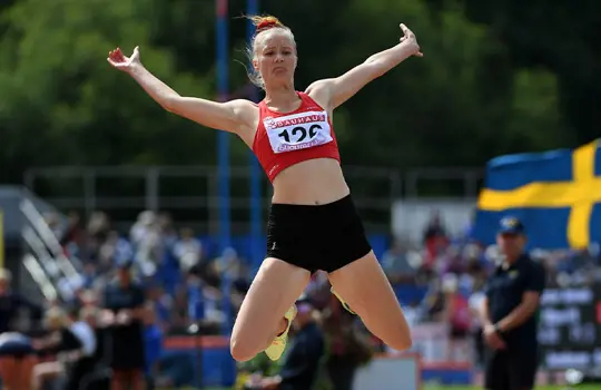 Emilia Kjellberg under SM-tävlingarna i Norrköping 2022.