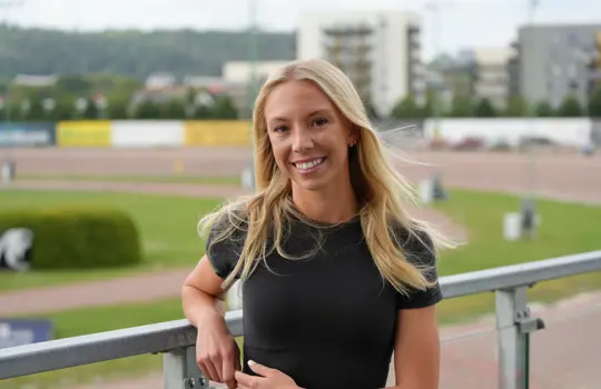 Mia Barnett
