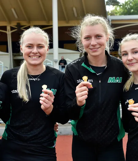 MAI 4X100
