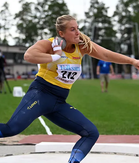 Fanny Roos23
