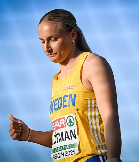 Thea Löfman 8911