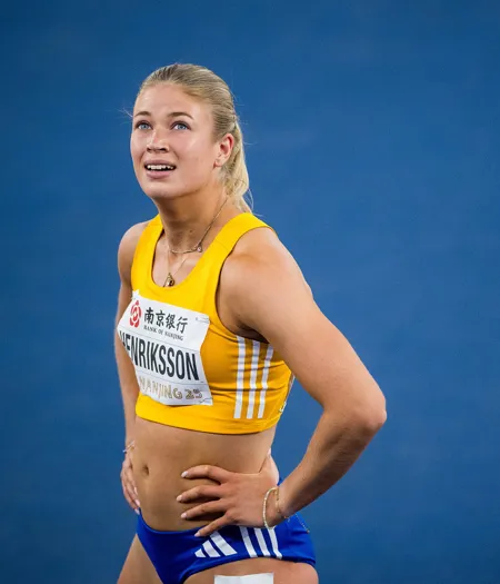 Julia Henriksson 3083