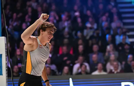 Armand Duplantis24