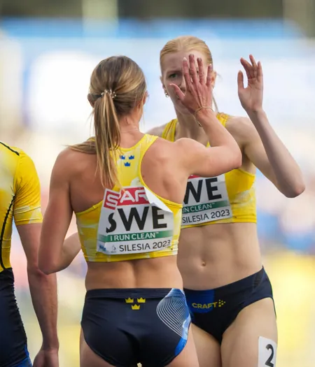 SWE 4X400m 8699
