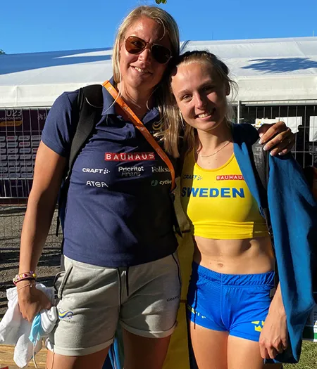 Lisa Hannula Virving tillsammans med Lisa Gunnarsson under U23-EM i Tallinn.