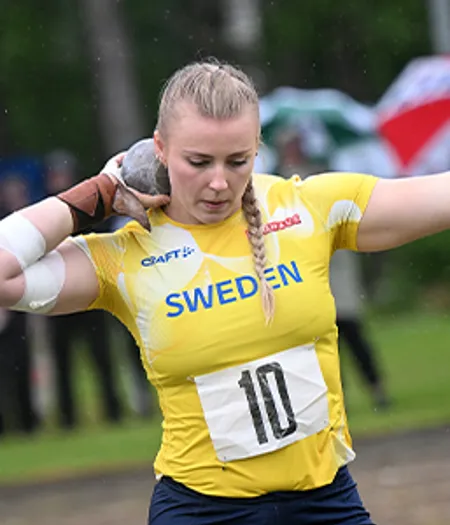 Axelina Johansson24
