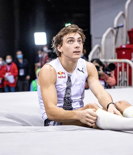 Armand Duplantis (31)