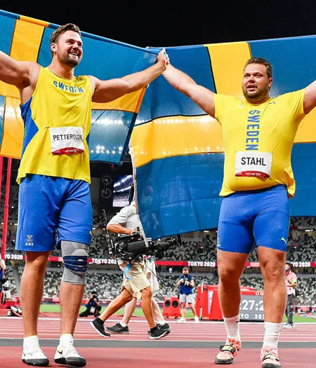 Daniel Och Simon 2944
