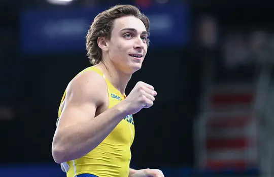 Armand Duplantis (27)