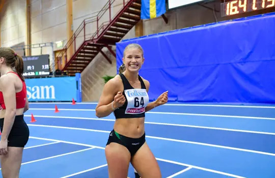 Julia Henriksson 2049