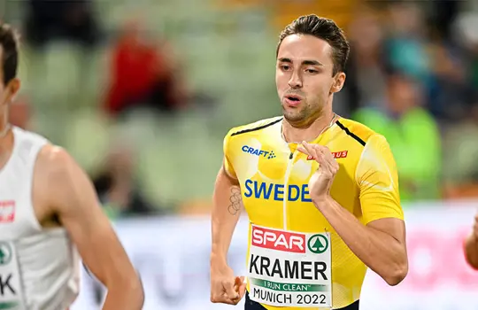 Andreas Kramer är vidare till EM-final på 800 meter.