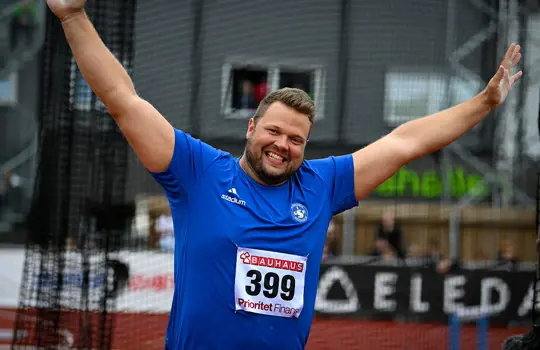 Daniel Stahl24
