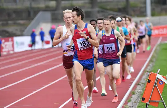 3000M