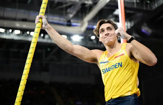Armand Duplantis (36)