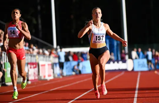 Julia Henriksson (9)