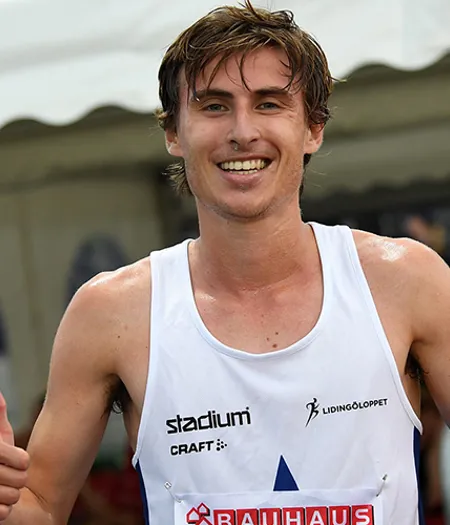 Simon Sundström.