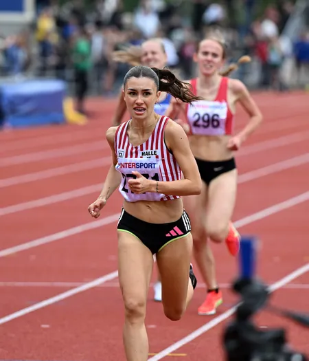 Liv Dinis F 3 5 5763