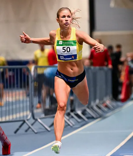 Julia Henriksson 2109 (1)