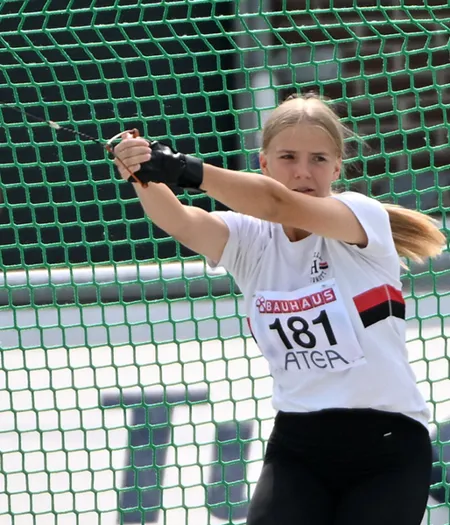 Sofia Boman 999