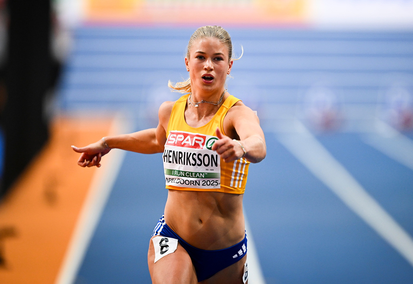 Julia Henriksson 9DSC 4161 2477 2492