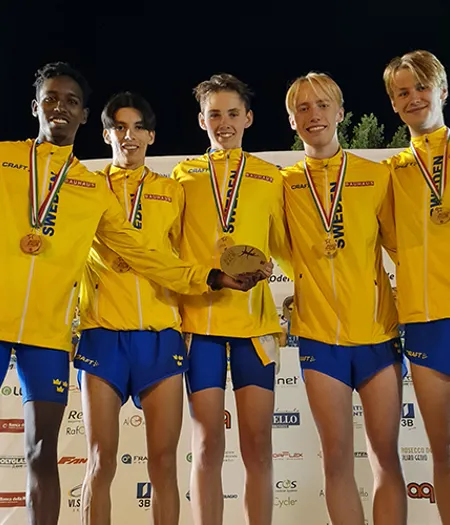 Svenska laget som tog hem segern i pojkarnas U20-lagtävling 2021.