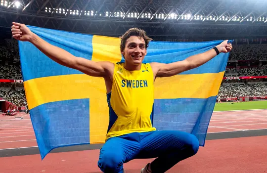 Armand Duplantis (5)