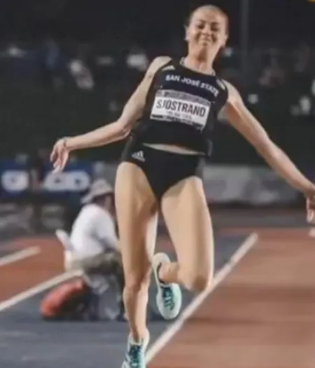 Emilia Sjostrand23 (1)