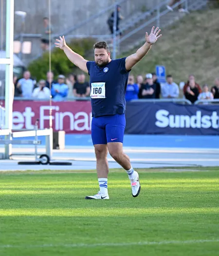 Daniel Stahl23