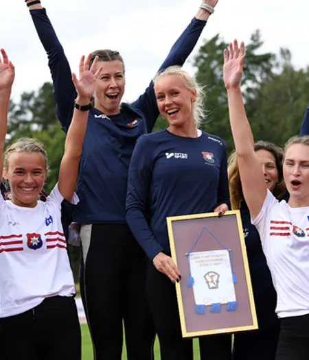 Örgryte IS som vann det kvinnliga Standaret för första gången.