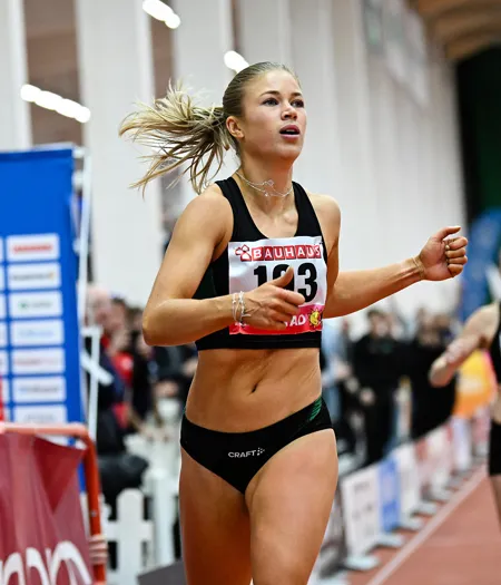 Julia Henriksson 2360